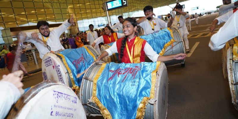 Ganapati Bappaâ€¦Mumbai Airport Spreads Joy