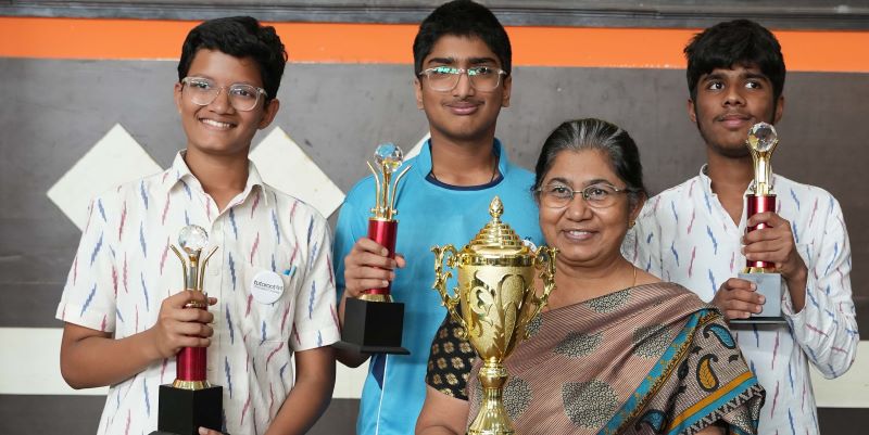 Waldorf Are Quiz Nerds Champs